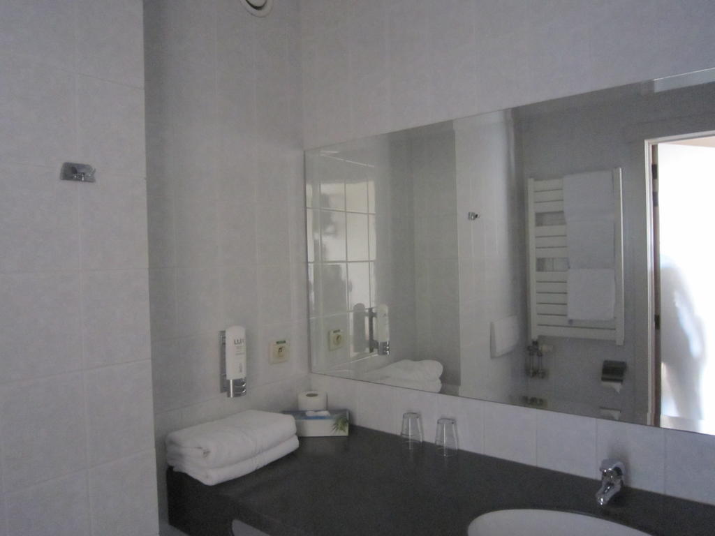 Hotel De Vrede Diksmuide Room photo